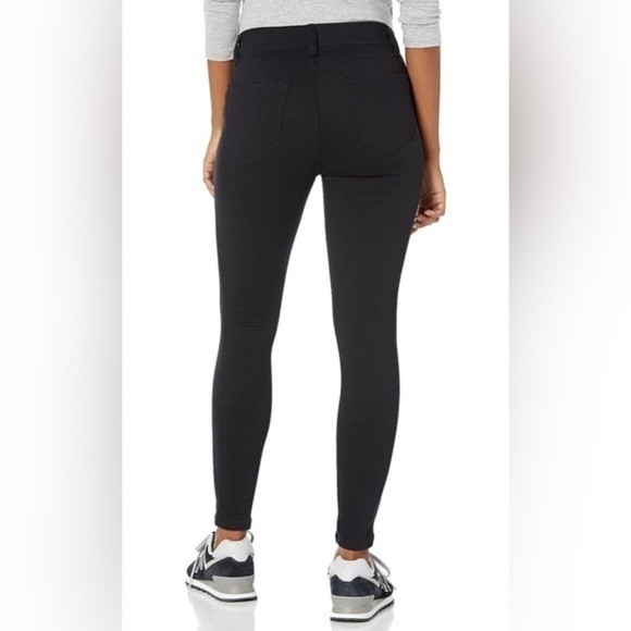 Amazon Essentials Women's Stretch Pull-On Jegging  sz 10 short - Picture 2 of 12